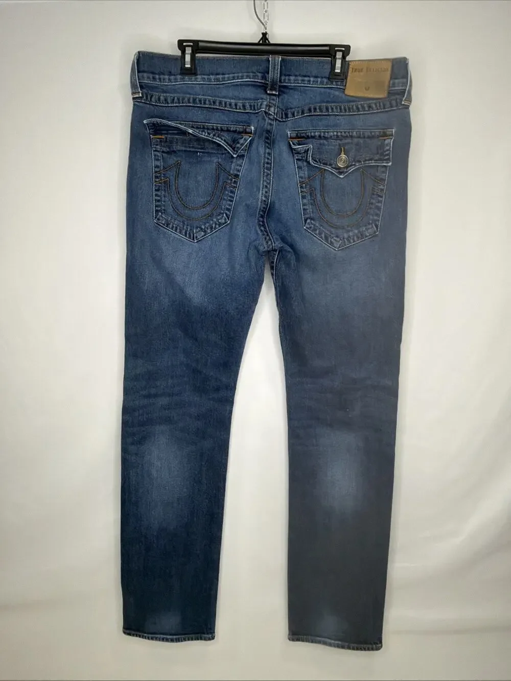 true religion geno relaxed slim 38x33 Missing Back Button(left)
